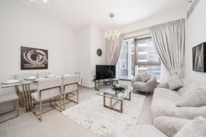 Sparkle Towers, Dubai Marina - Luton Vacations Homes